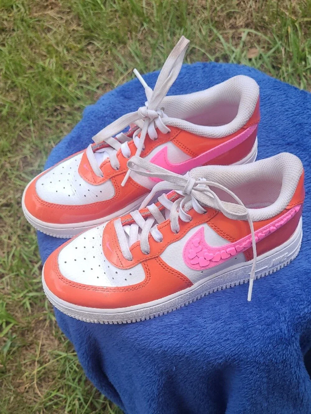 Valentine's day air force 1 nike kids sneakers size 2.5y